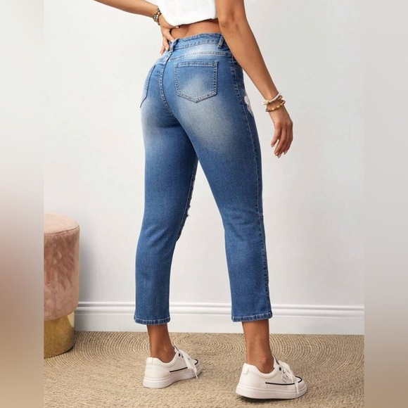 Floral Blue Jeans - Picture 5 of 10